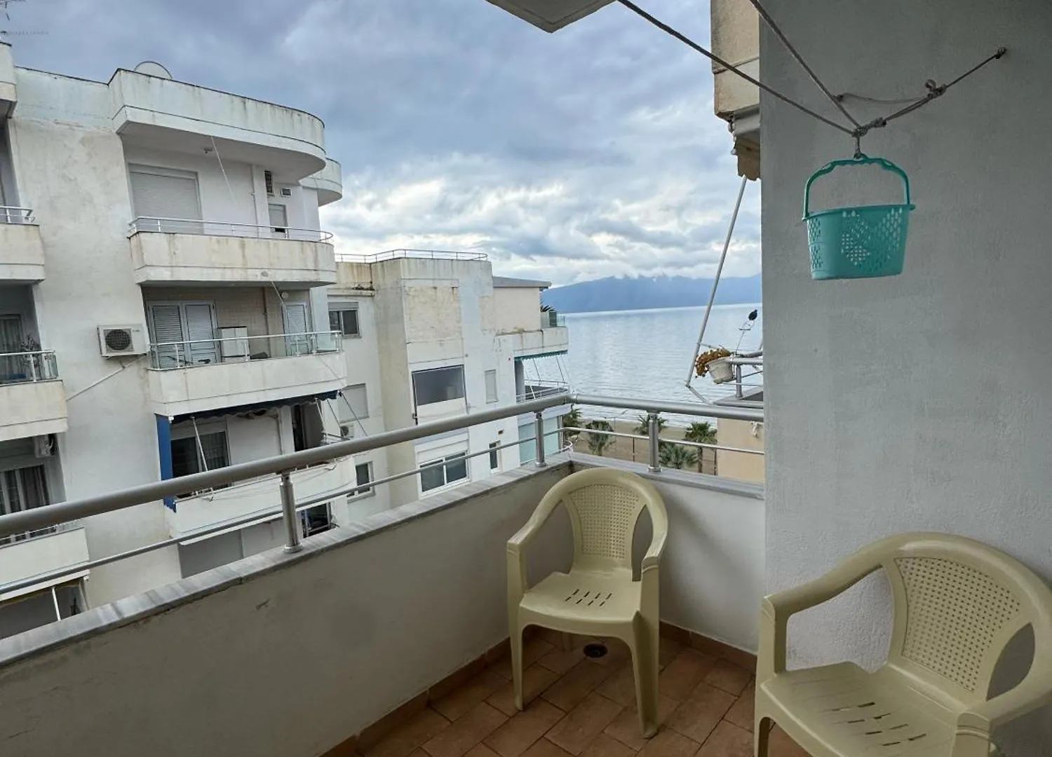 Miri Studio Apartment Влёра 0*,